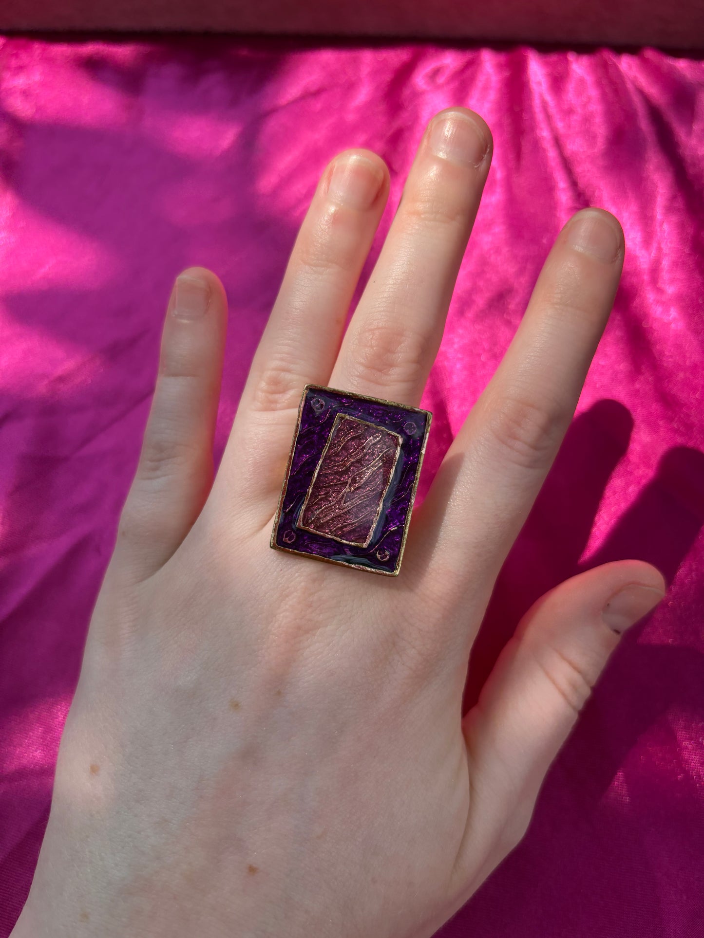 Groovy Rug Ring