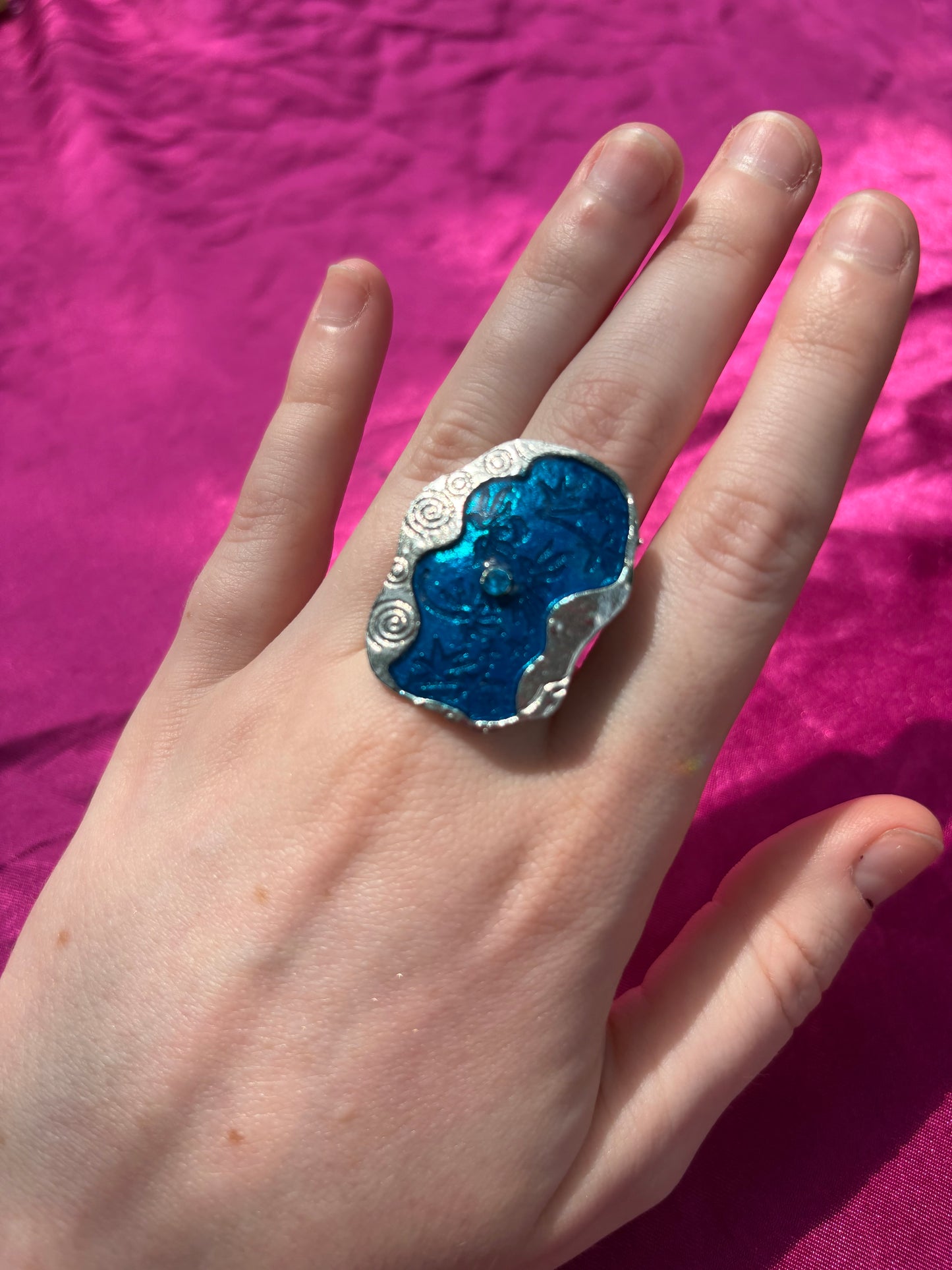 Circle Ripple Ring
