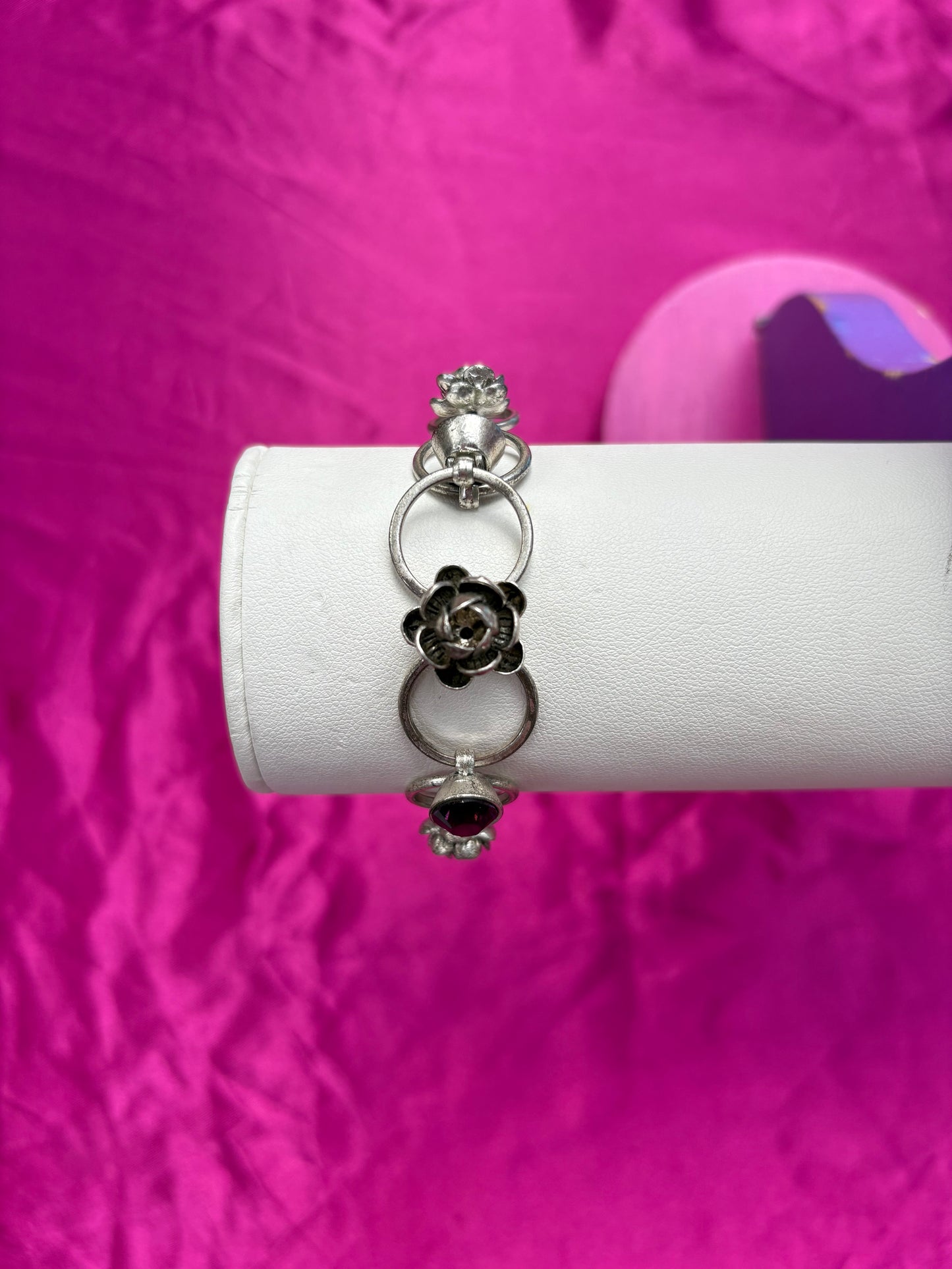 Rounded Roses Bracelet