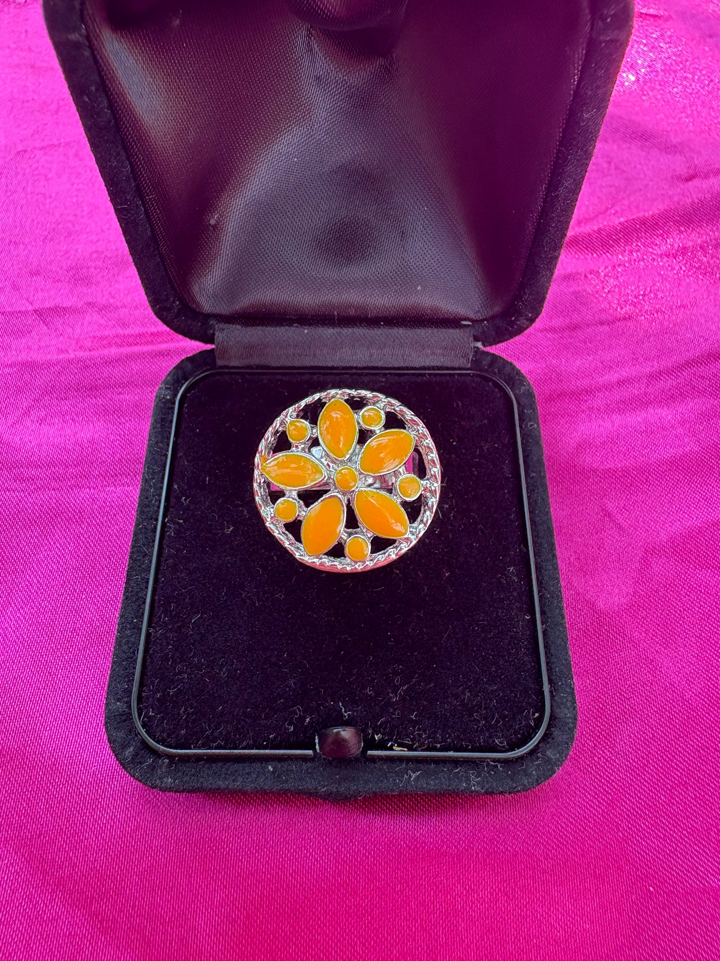 Western Yellow Ring