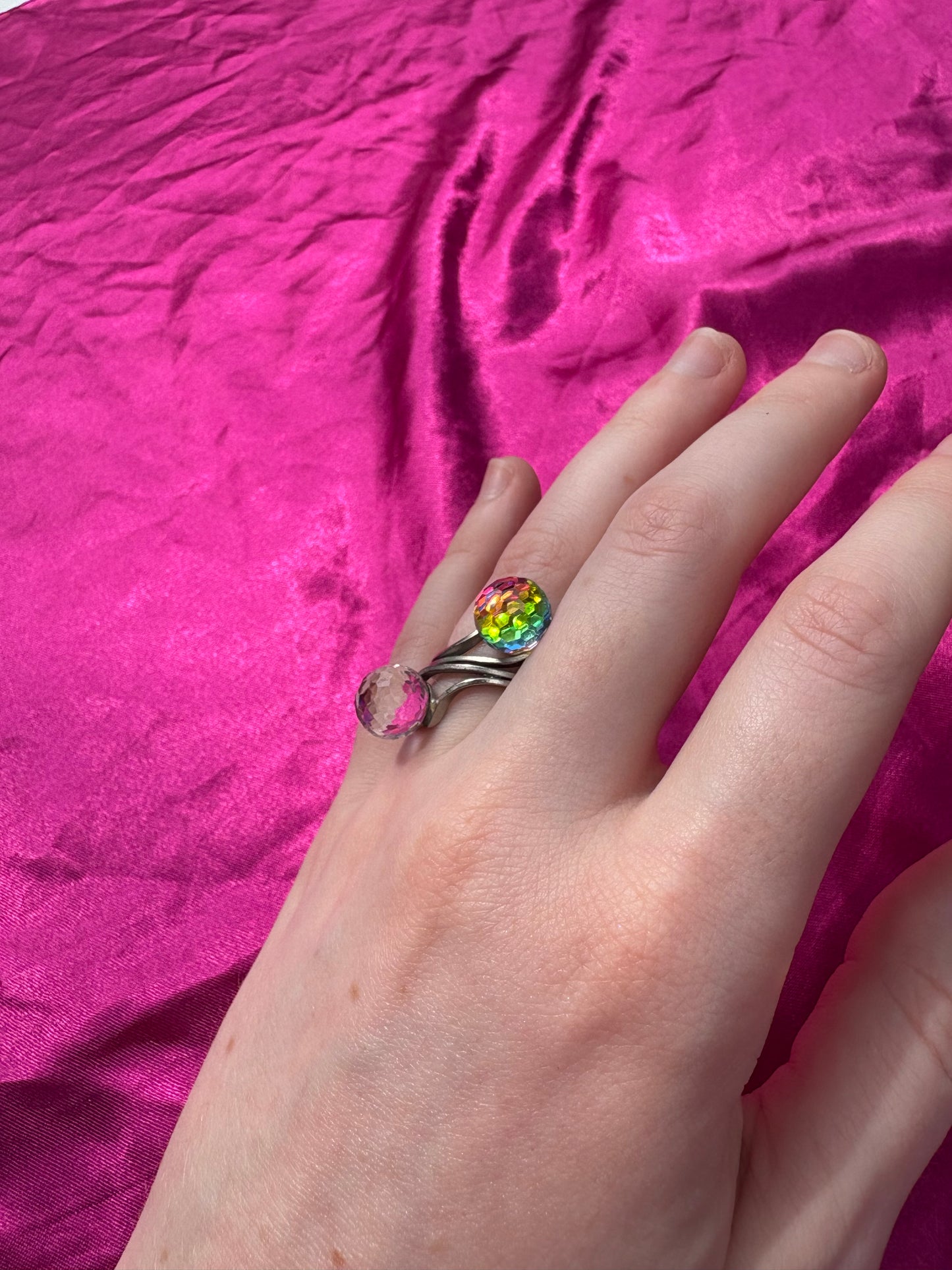 Rainbow Geometric Ring